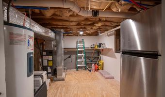 125 FRITZEL, Basye, VA 22810