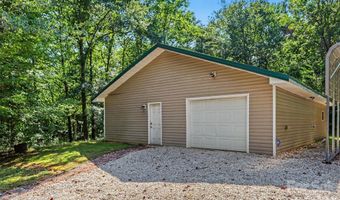 433 Foster Lake Rd, Blacksburg, SC 29702