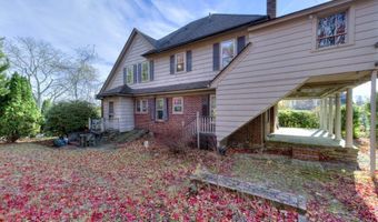 24 Hadwen Rd, Worcester, MA 01602