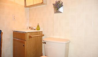 117 Chippewa Trl, Albrightsville, PA 18210