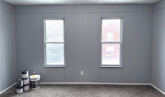 28 Christie St, Akron, OH 44303