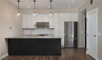 116 N Bozeman Ave 202, Bozeman, MT 59715
