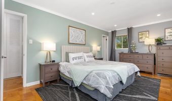 10607 MONTROSE Ave M-202, Bethesda, MD 20814