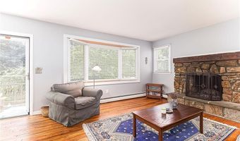 26 Fort Ninigret Rd, Charlestown, RI 02813