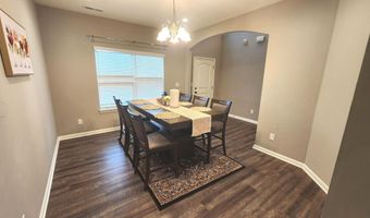 9257 Thames Dr, Avon, IN 46123