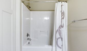 13925 SW MERIDIAN St 202, Beaverton, OR 97005