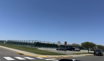 141 8th St, Avalon, NJ 08202