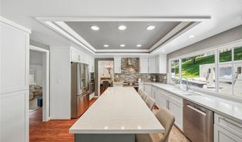 994 S La Salle Cir, Anaheim, CA 92807