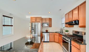 3713 ROLAND Ave, Baltimore, MD 21211