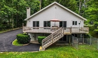 87 Maple Ridge Dr, Monmouth, ME 04259