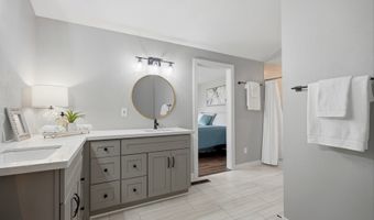 14705 NW RIDGETOP Ct, Beaverton, OR 97006