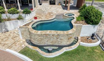 755 S Bay St, Aransas Pass, TX 78336