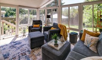 4101 Donald Dr, Madison, WI 53704