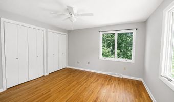 98 Fairy Dell Rd, Clinton, CT 06413