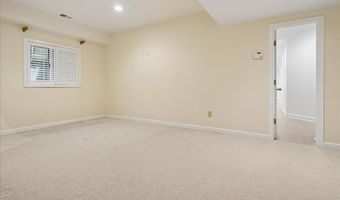 9100 ALDERSHOT Dr, Bethesda, MD 20817