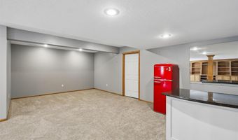 3105 NE Huntington Ln, Ankeny, IA 50021