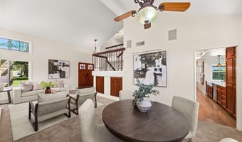 719 S Goldfinch Way, Anaheim, CA 92807
