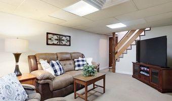 132 Oak Ridge Dr, Ayer, MA 01432