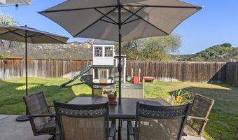 2412 Lake Forest St, Escondido, CA 92026