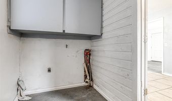 7007 NW 48th St, Bethany, OK 73008