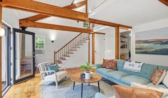 313 Berlin Rd, Bolton, MA 01740