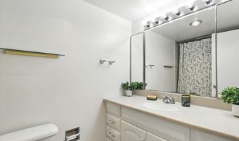 205 YOAKUM Pkwy 601, Alexandria, VA 22304