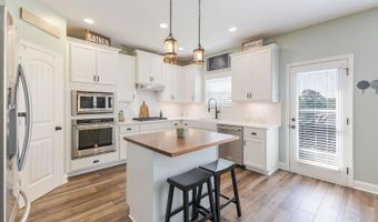 2393 Chukker Creek Rd, Aiken, SC 29803