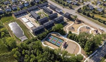 3062 Hydrangea Ln 48, Ann Arbor, MI 48103