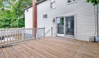 38 Padelford Ave, East Providence, RI 02915