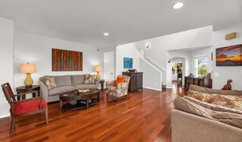 201 Ho'opili Akau St, Kihei, HI 96753