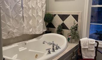 6441 Red Oak Dr, Bailey, MS 39320