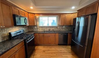 3601 S 14TH St, Alexandria, VA 22302