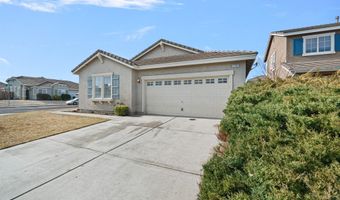 1762 Walnut Dr, Fernley, NV 89408