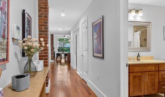 1600 CLARENDON Blvd W107, Arlington, VA 22209