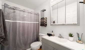 1409 Splitrock Blvd, Brandon, SD 57005