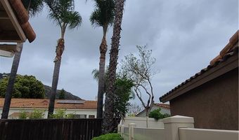 4921 Lake Park Ct, Fallbrook, CA 92028