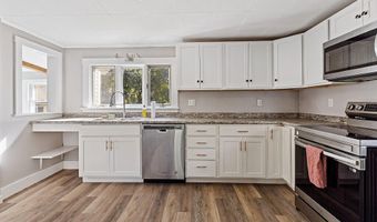 2058 N Belfast Ave, Augusta, ME 04330