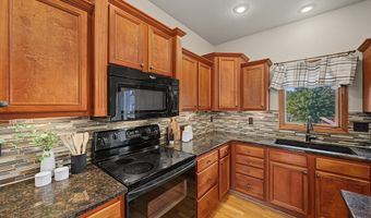 2514 SW Ridgeway Ct, Ankeny, IA 50023