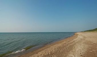 419 E Lake Front Dr, Beverly Shores, IN 46301