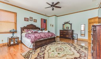 501 W Fox Lake Rd, Angola, IN 46730