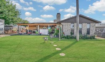 605 Comanche Trl, Altus, OK 73521