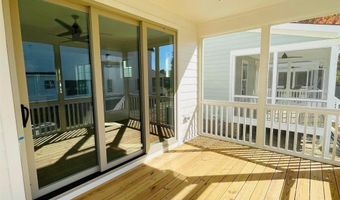 200 E Moore St B, Apex, NC 27502