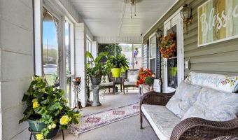 200 MOUNTAIN VIEW Rd, Anniston, AL 36201