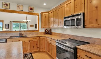 85 Bellflower Ct, Blanchard, ID 83804