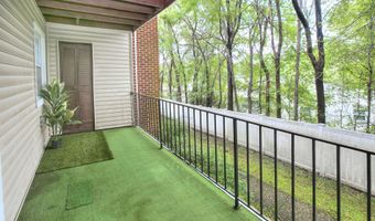 50 Greenhouse Rd 17A, Bridgeport, CT 06606