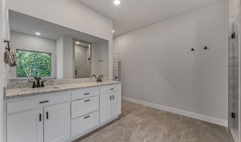 13 Hinckley Cir, Bella Vista, AR 72714
