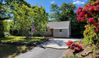 20 Sun Cir, Bourne, MA 02532