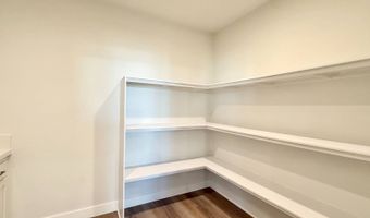 11 Palm Via, Anaheim, CA 92801