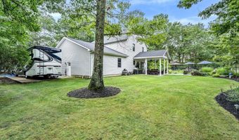 14 Teaberry Ln, Bass River, NJ 08087