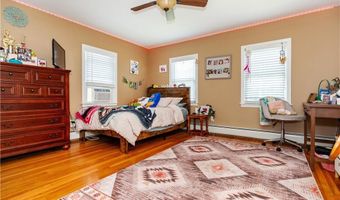 471 N Quidnessett Rd, North Kingstown, RI 02852